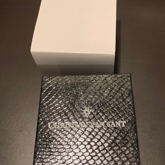 NWT Christian Van Sant Womens Lumina Watch. NIB. Send your offer! - Picture 6 of 7